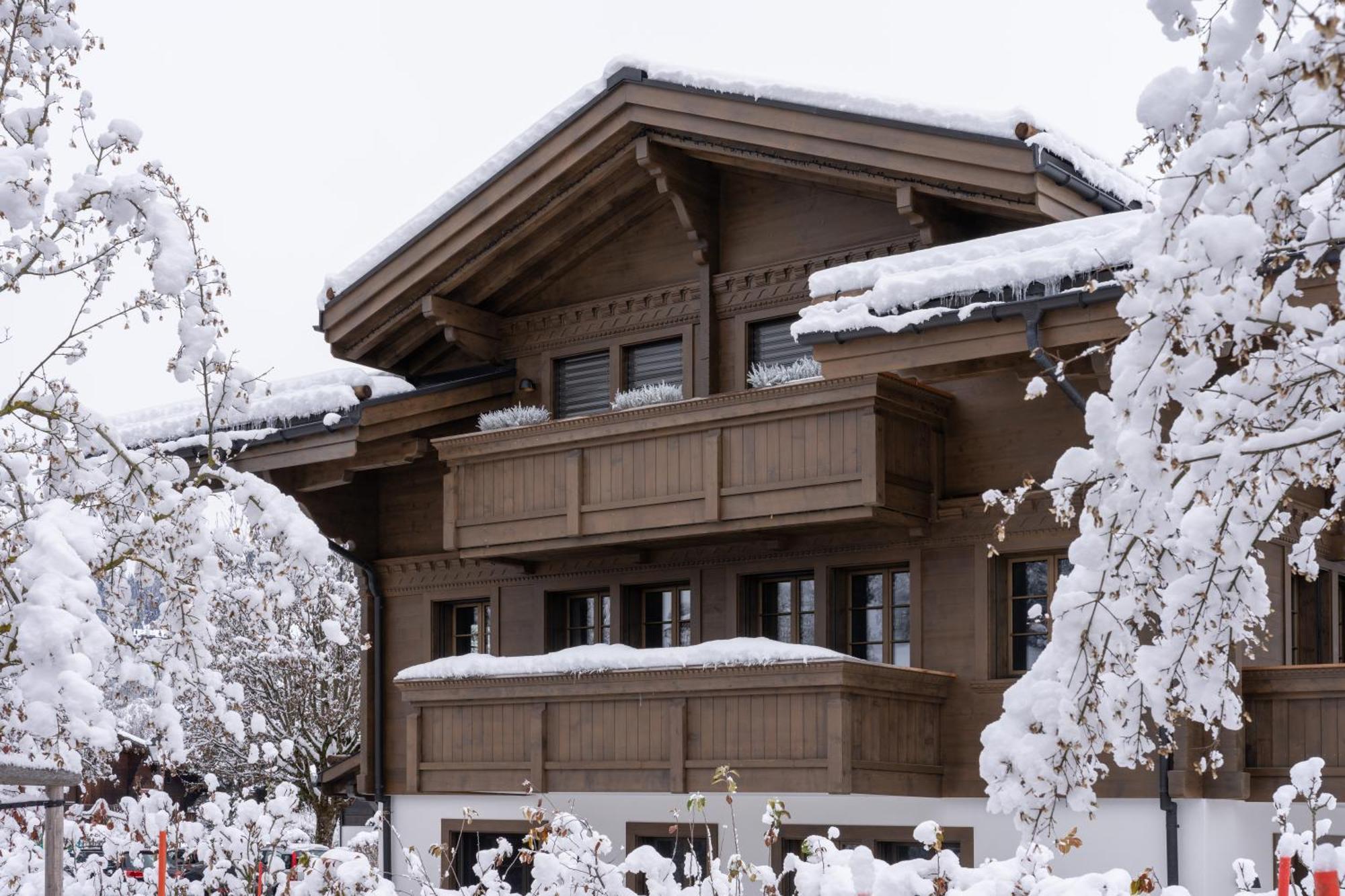 Swiss Hotel Apartments - Gstaad Exteriör bild